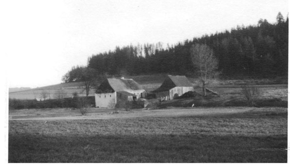 Bereits im 17. Jahrhundert wurde in der Hechtlmühle am Loisbach Getreide gemahlen.